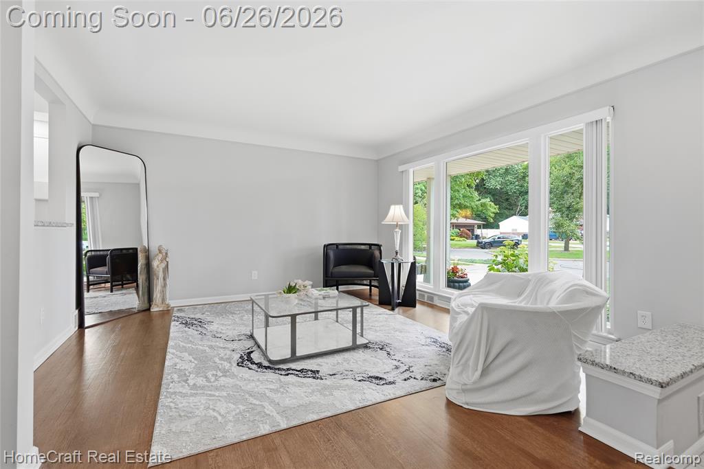 42047 CLEMONS Drive, Plymouth, MI 48170 — Photo 8