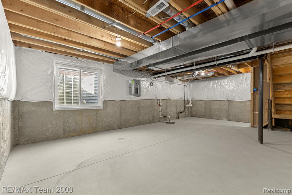 215 Clinton Street, Romeo, MI 48065 — Photo 20