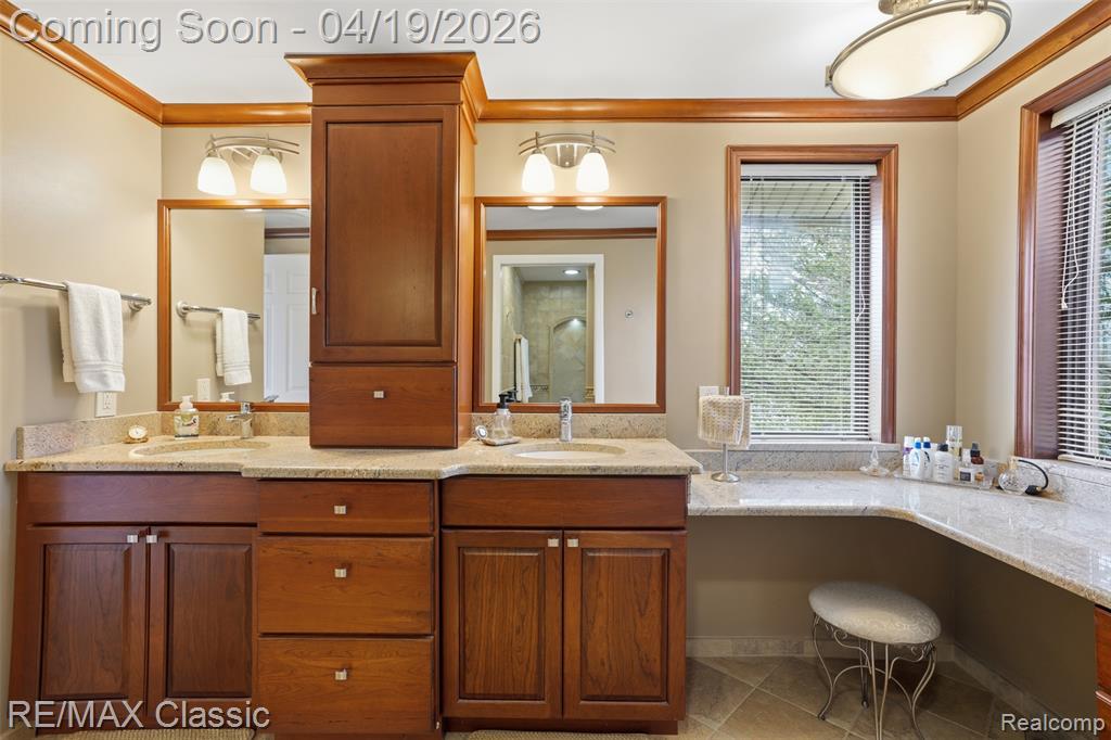 3398 Tiquewood, Commerce Twp, MI 48382 — Photo 32