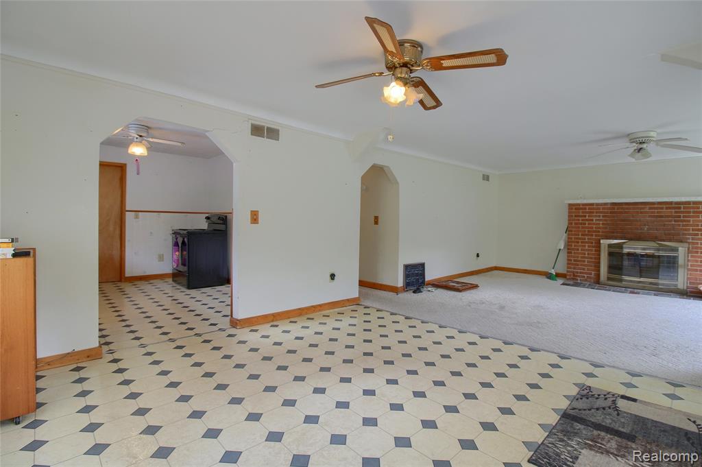 30977 West Road, New Boston, MI 48164 — Photo 9