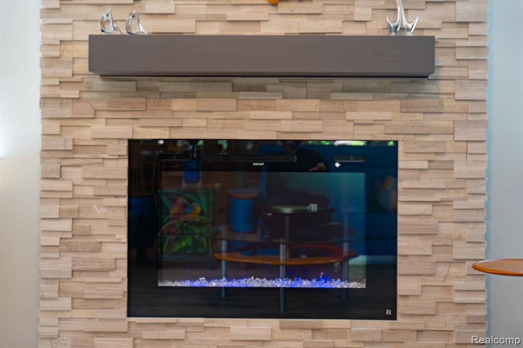 24729 SARAH FLYNN, Novi, MI — Photo 50