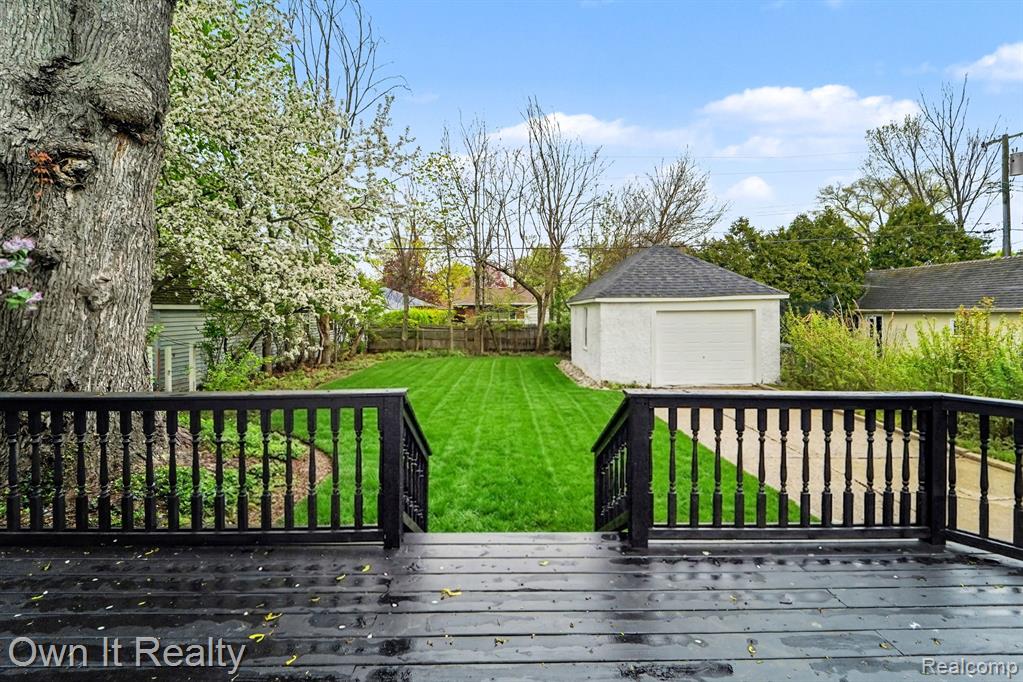 168 Kerby Road, Grosse Pointe Farms, MI 48236 — Photo 28