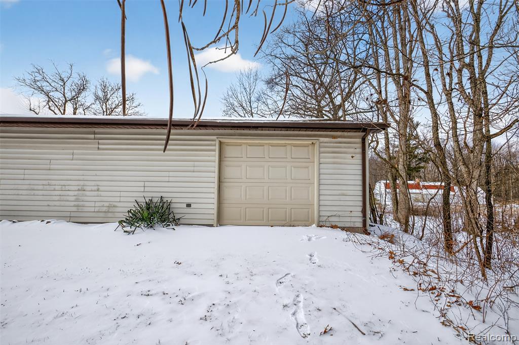 3241 Curtis Road, Birch Run, MI 48415 — Photo 12