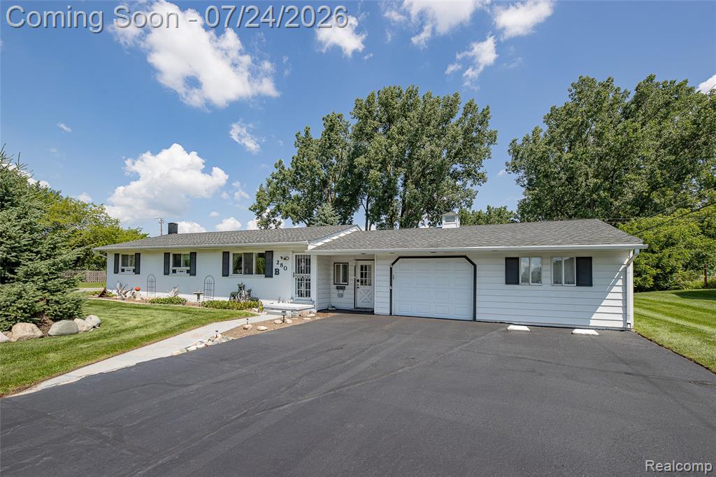 280 Kintyre Drive, Oxford, MI 48371