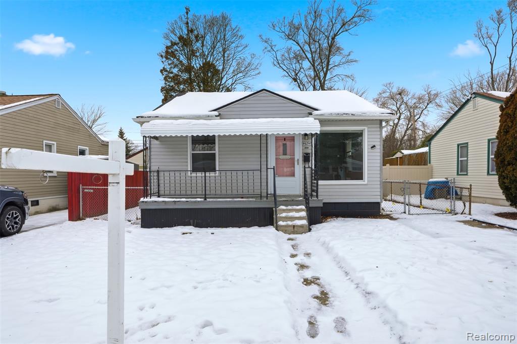 4654 Gloria Street, Wayne, MI 48184 — front exterior