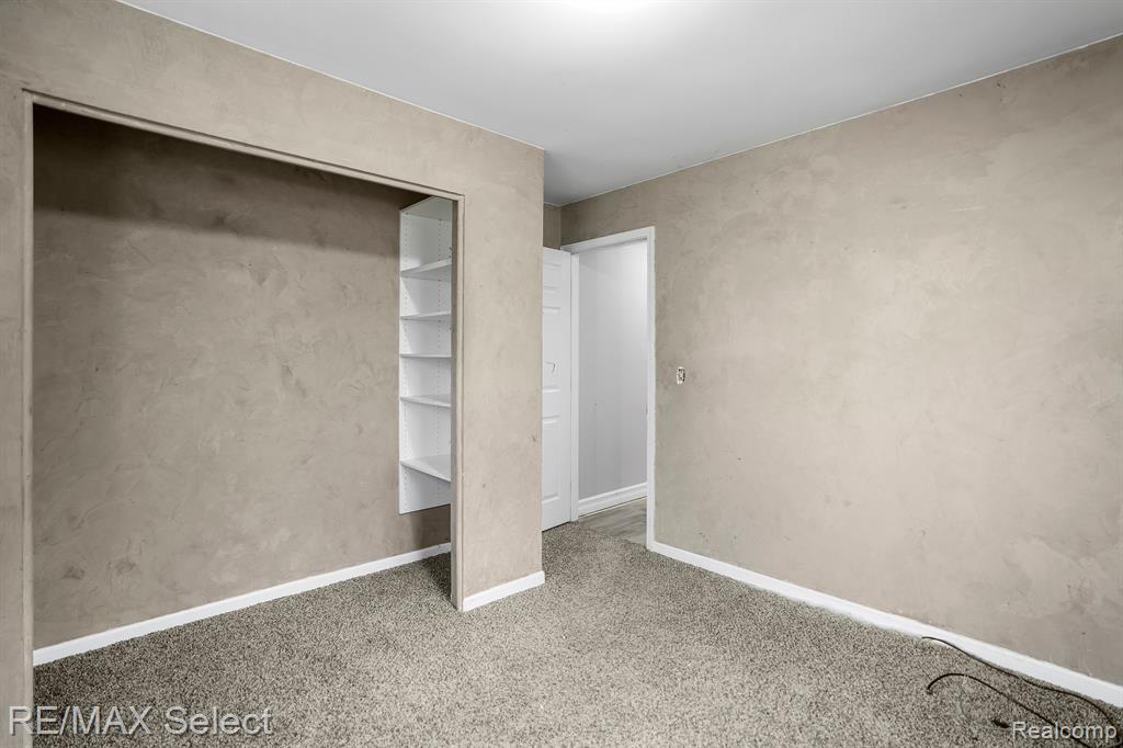 4196 LARK Lane, Flint, MI 48506 — Photo 10