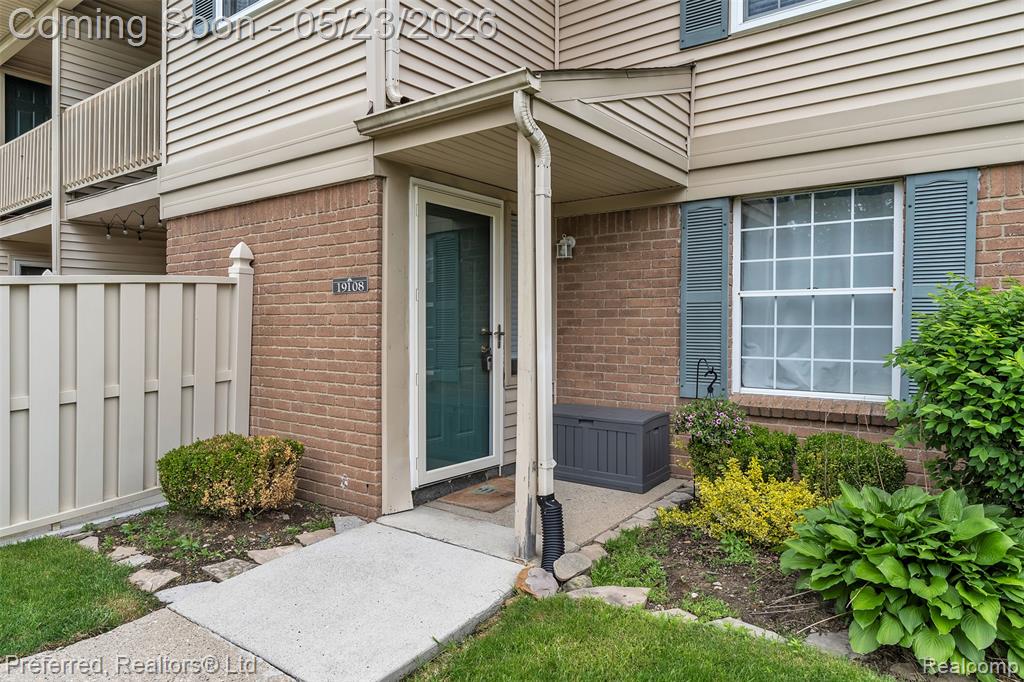 19108 Northridge Drive, Northville, MI 48167 — Photo 5