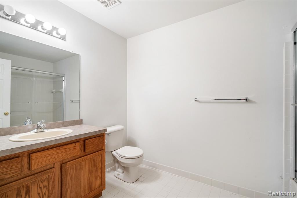 16828 DOVER Drive, Northville, MI 48168 — Photo 23