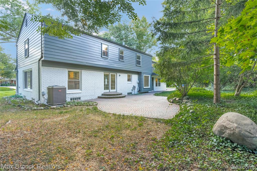 2601 Lamplighter Lane, Bloomfield Hills, MI 48304 — Photo 60