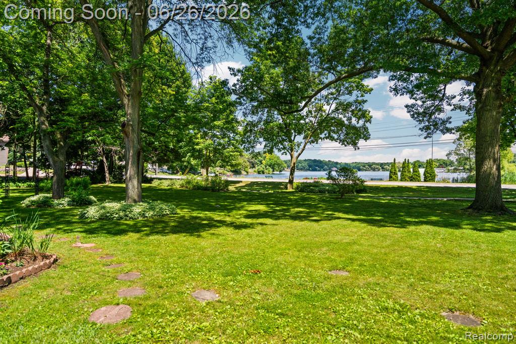 514 Lake Street, Howell, MI 48843 — Photo 23