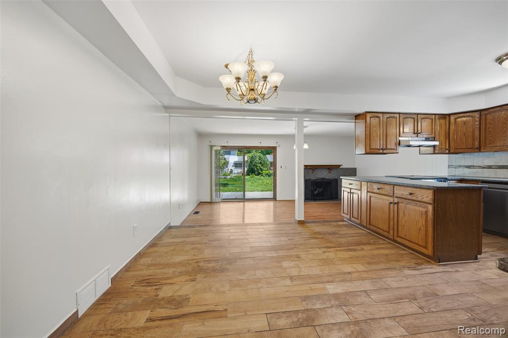 14018 Greentrees Street, Riverview, MI 48193 — Photo 14