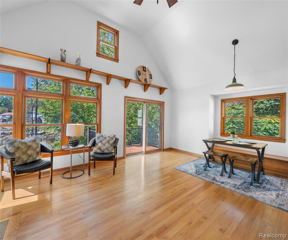 11252 Hiland Court, Pinckney, MI 48169 — Photo 24