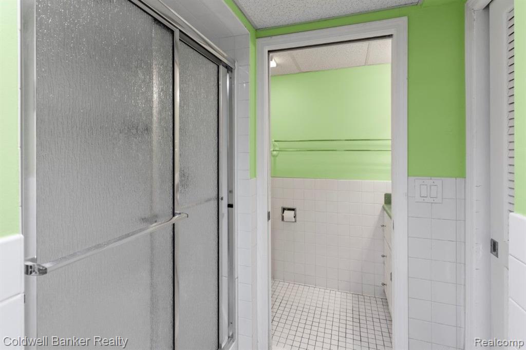8027 EMERALD Lane W, Westland, MI — Photo 28
