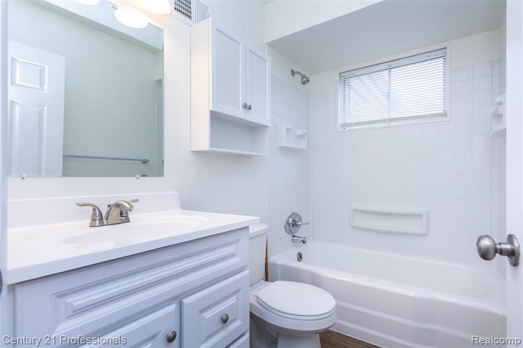 21892 Ehlert Avenue, Warren, MI 48089 — Photo 19