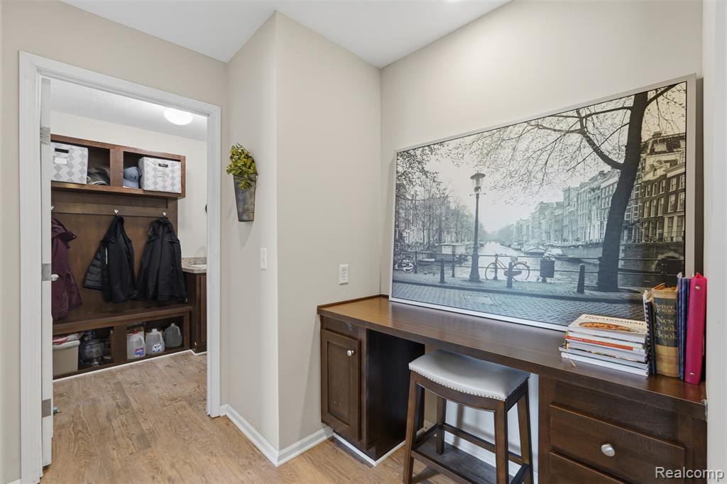 11112 Hickory Tree Court, South Lyon, MI 48178 — Photo 21