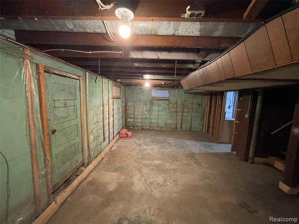 516 S Wheeler Street, Saginaw, MI 48602 — Photo 14