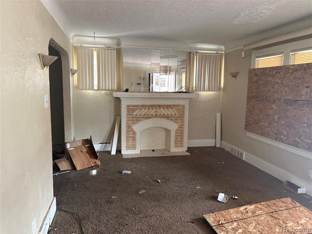 15390 Littlefield Street - Photo 2