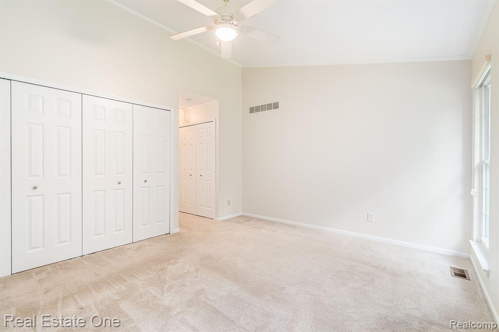 41498 HAGGERTY WOODS Court, #8, Canton, MI 48187 — Photo 27