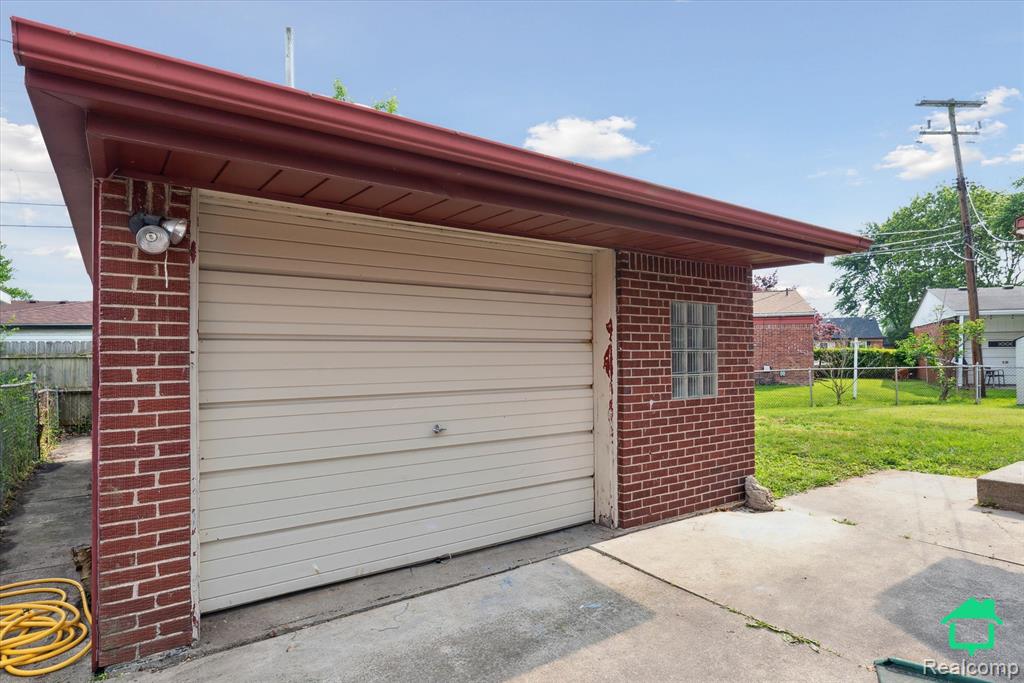 Photo for 32703 Anita Drive, Westland, MI - Listing #20251006501 32703 Anita Drive, Westland, MI