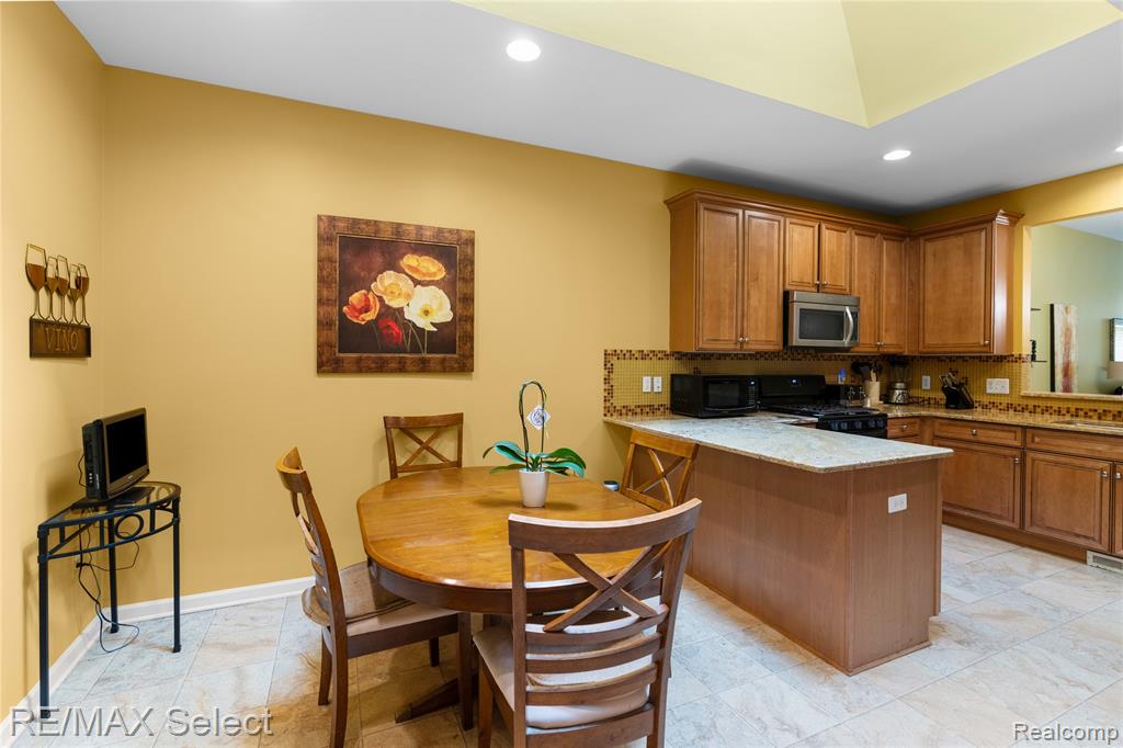 5664 Murphy Court, Warren, MI 48092 — Photo 25