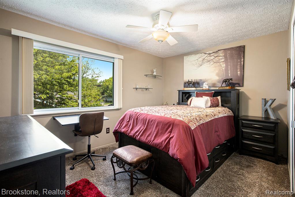 4057 Cypress Drive, Troy, MI 48085 — Photo 28
