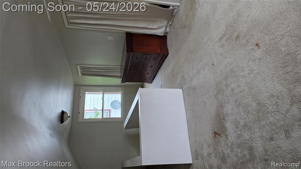 24321 Kipling Street, Oak Park, MI 48237 — Photo 13