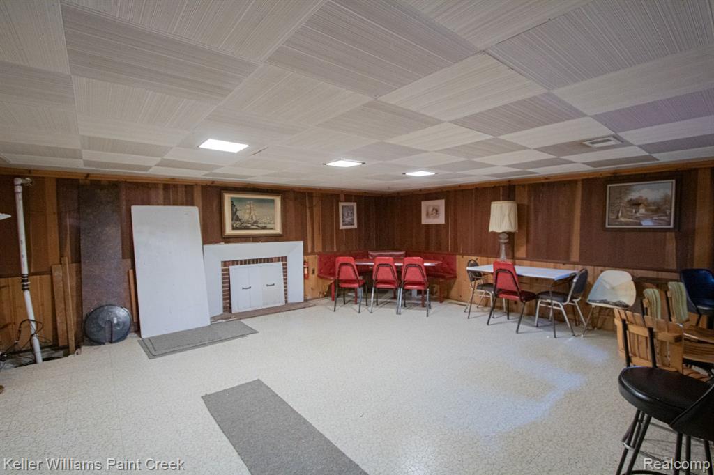 49525 SHELBY Road, Shelby Twp, MI 48317 — Photo 28