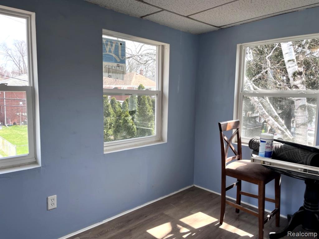 884 Beaconsfield Avenue, Grosse Pointe, MI 48230 — Photo 13
