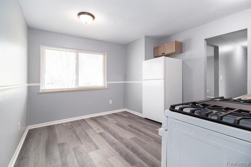 41810 PIERCE Street, Van Buren, MI 48111 — Photo 13