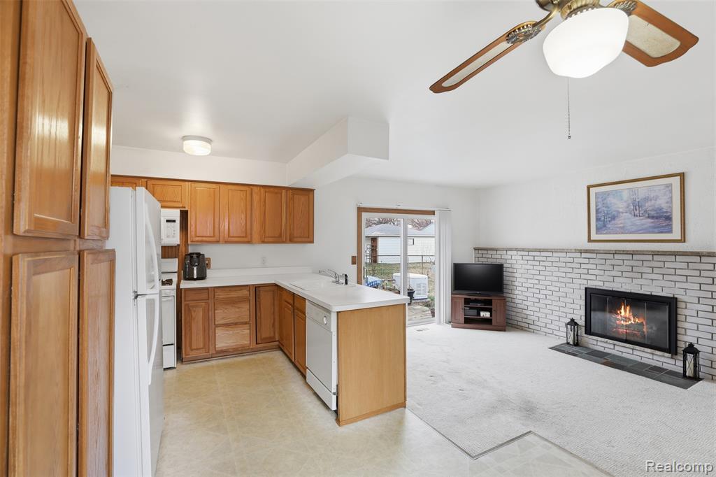 34956 Michele Drive, Romulus, MI 48174 — Photo 11