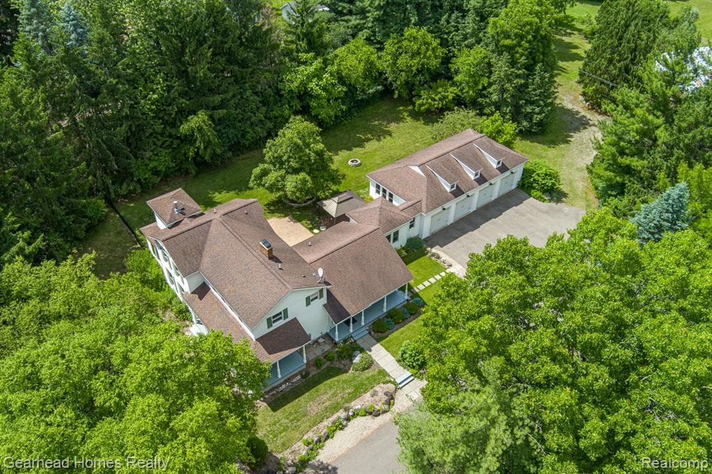 6296 Elizabeth Lake Road, Waterford, MI 48327 — Photo 95