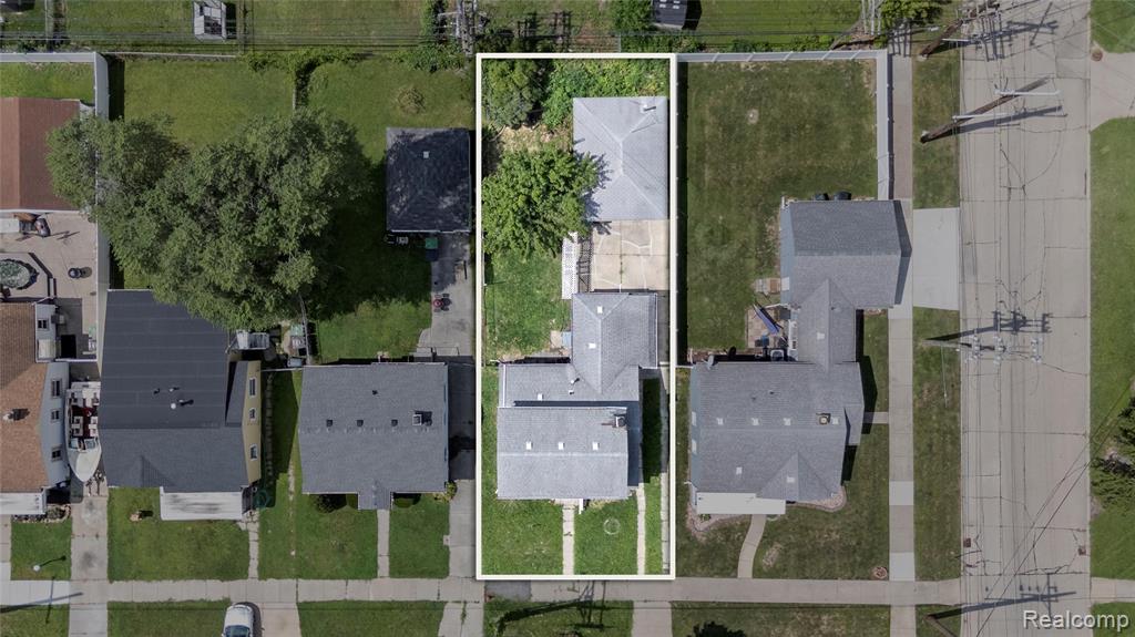 8818 Clippert Street, Taylor, MI 48180 — Photo 4