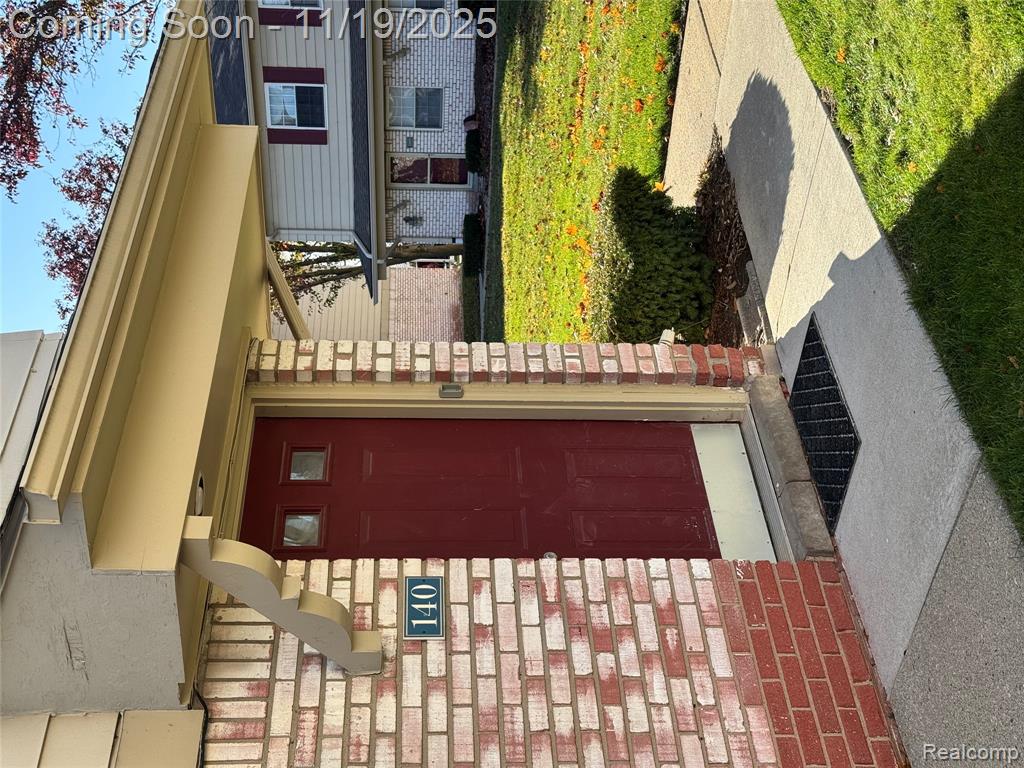 140 Princeton Drive, South Lyon, MI 48178 — Photo 3