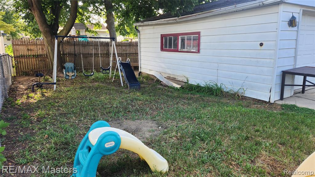 7564 Clippert Street, Taylor, MI 48180 — Photo 19