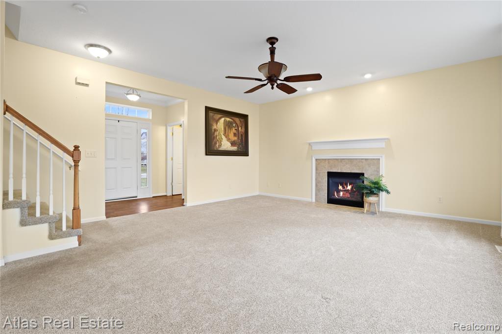 4028 Grand Oaks Court, Burton, MI 48519 — Photo 11