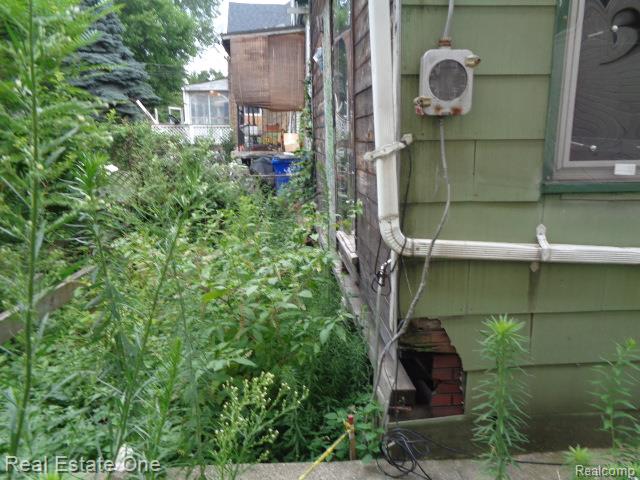 2141 Hubbard Street - Photo 5