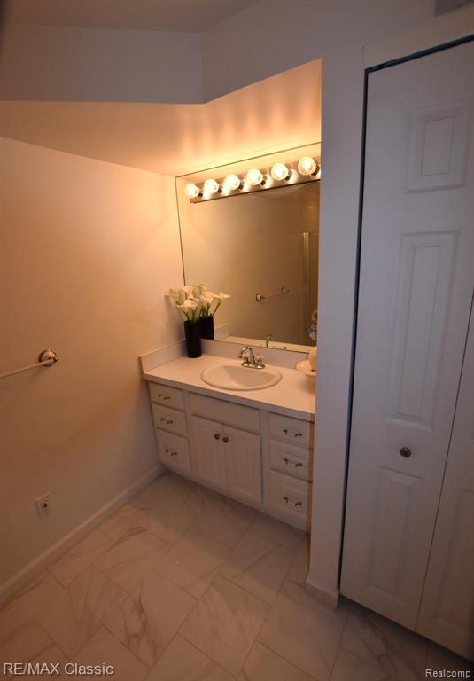 1550 BRENTWOOD Drive, Troy, MI 48098 — Photo 21