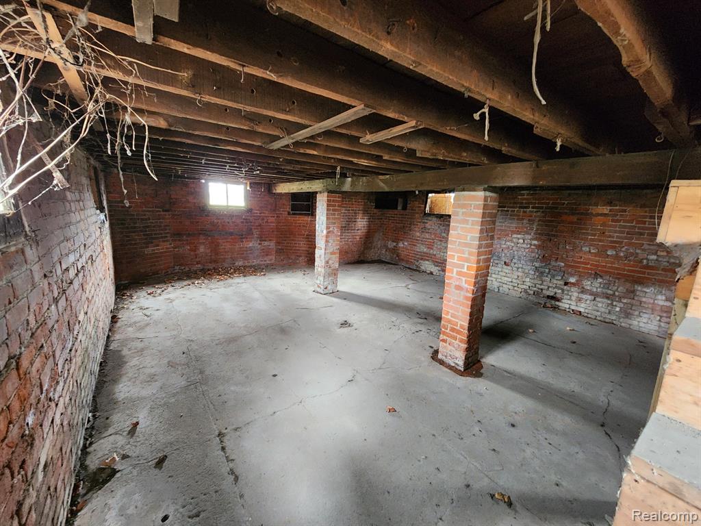 6419 ROOSEVELT Street, Detroit, MI 48208 — Photo 12