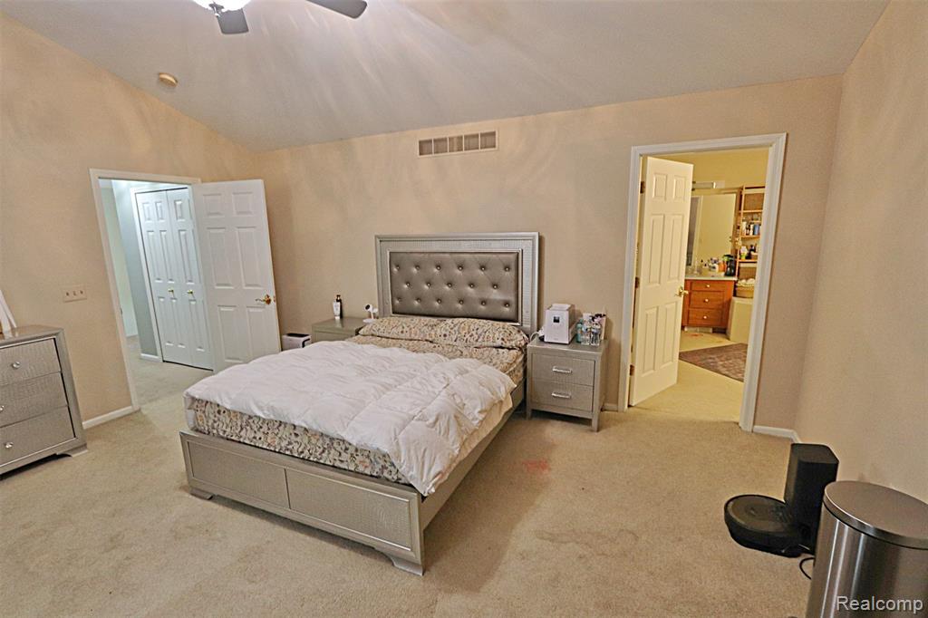 39405 Windsome Drive, Northville, MI 48167 — Photo 38