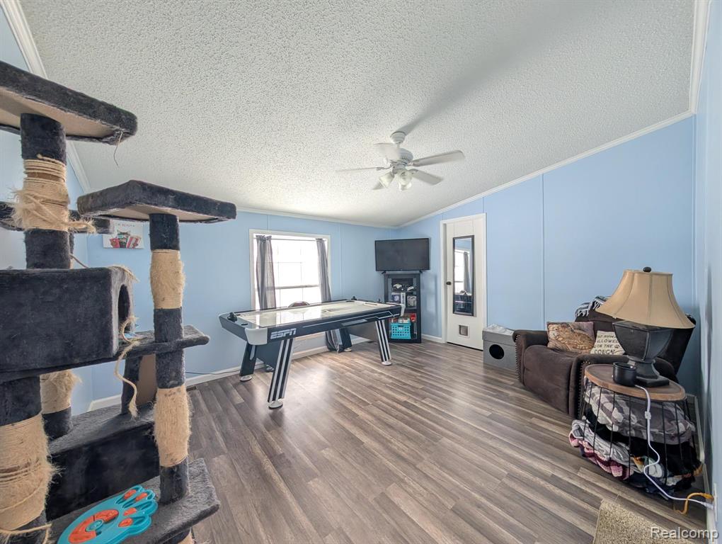 11362 N Lake Drive, Fenton, MI 48430 — Photo 18