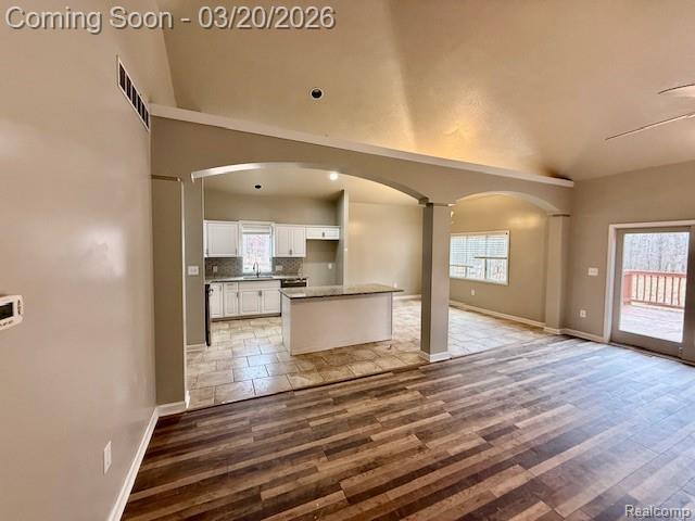 10452 E Maple Avenue, Davison, MI 48423 — Photo 8