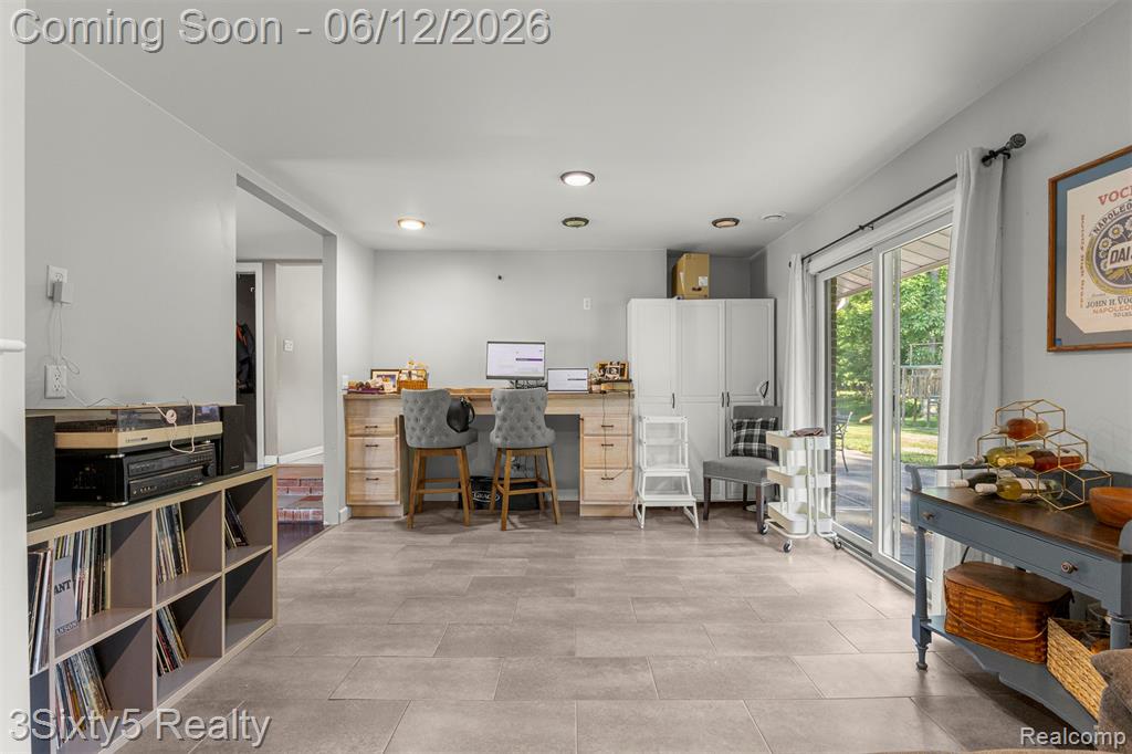7714 Bournemouth Avenue, Grosse Ile, MI 48138 — Photo 24