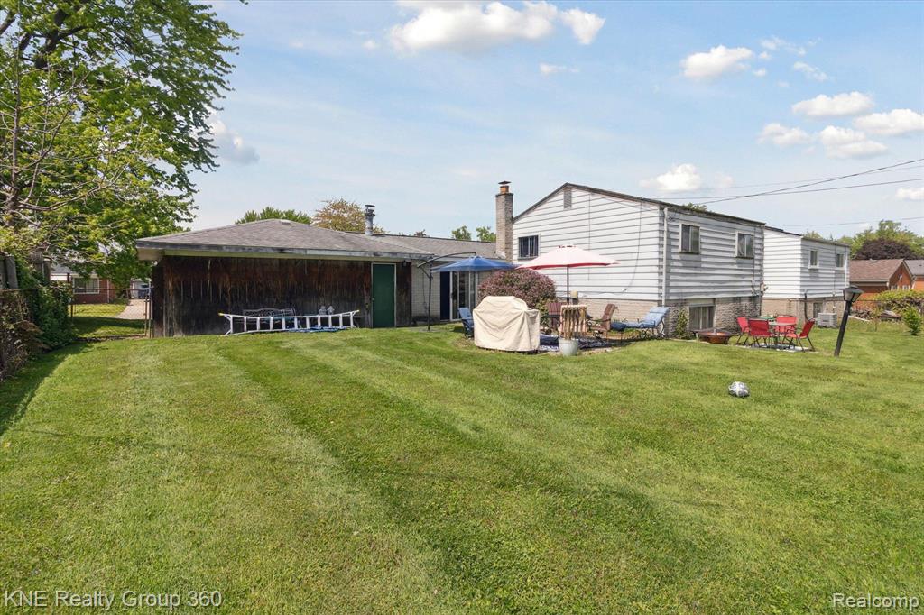 6074 NIGHTINGALE Street, Dearborn Heights, MI 48127 — Photo 36