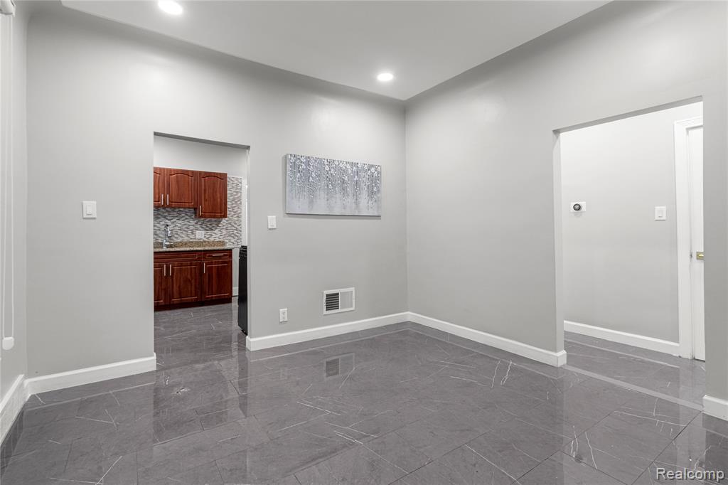 4736 Curtis Street, Dearborn, MI 48126 — Photo 6