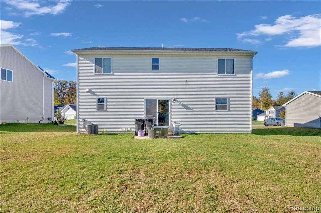 1031 Kemperwood Court, Howell, MI 48843 — Photo 19