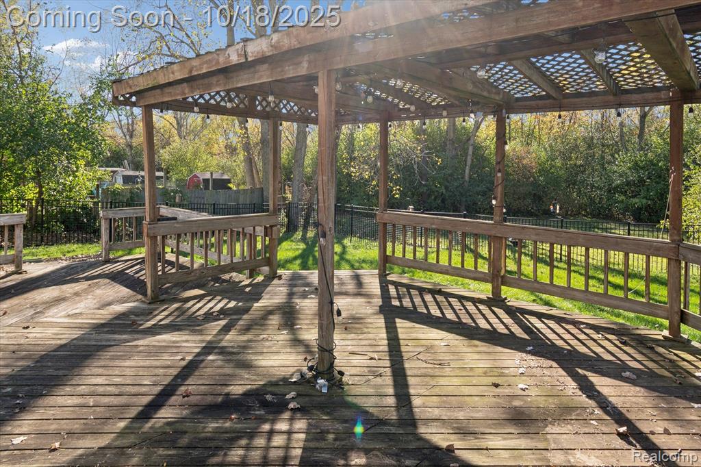 5696 Huntington Court, Ypsilanti, MI 48197 — Photo 42