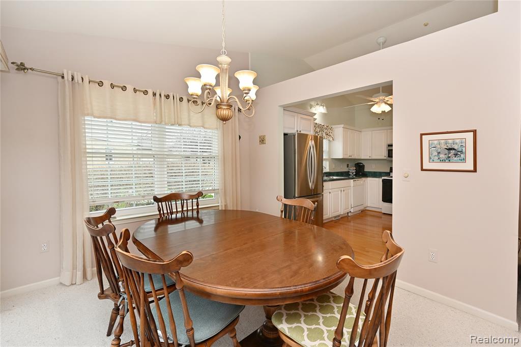324 Cherry Hill Pointe Drive, 27, Canton, MI 48187 — Photo 12