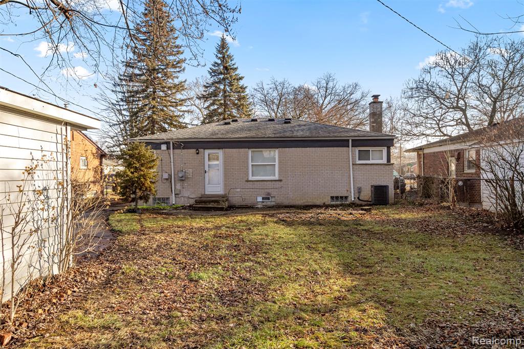 9319 Merriman Road, Livonia, MI 48150 — Photo 33
