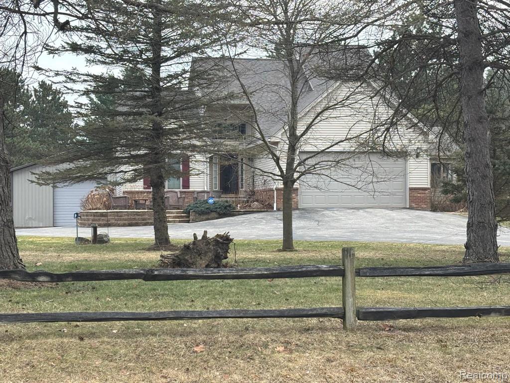7211 Hewitt Road, MI 48032 — Photo 44