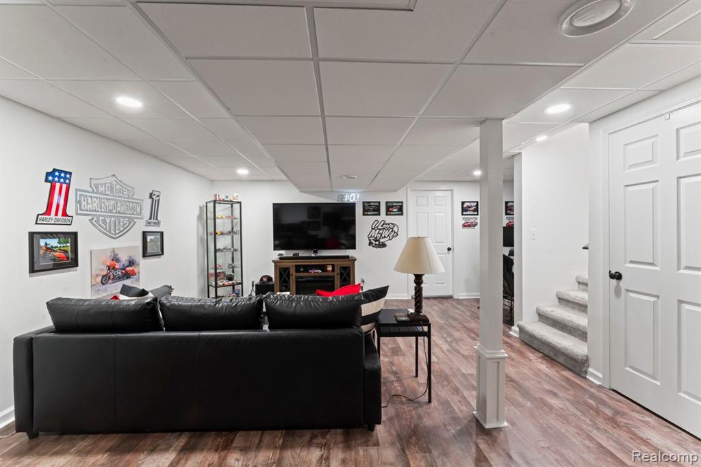 687 SANDPIPER Way, Oxford, MI 48371 — Photo 39